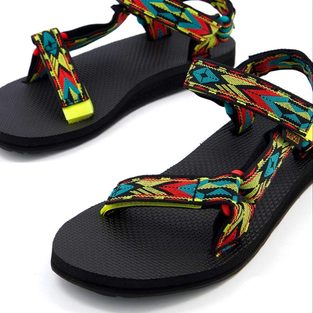 Teva Women's Original Universal Sandal - Double Diamond Aura Size 7